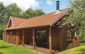 2 Bedroom Beautiful Home In Hovborg